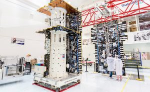 Inmarsat EAN/Hellas Sat, construídos por Thales Alenia Space