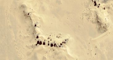 Imagen Pirámides de Sudan. DigitalGlobe