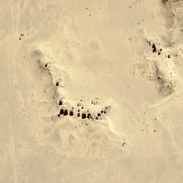 Imagen Pirámides de Sudan. DigitalGlobe
