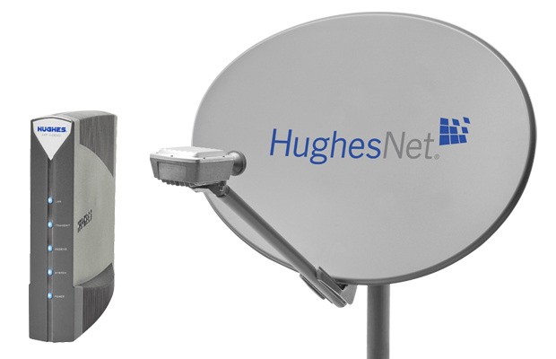 antena satelital de HughesNet
